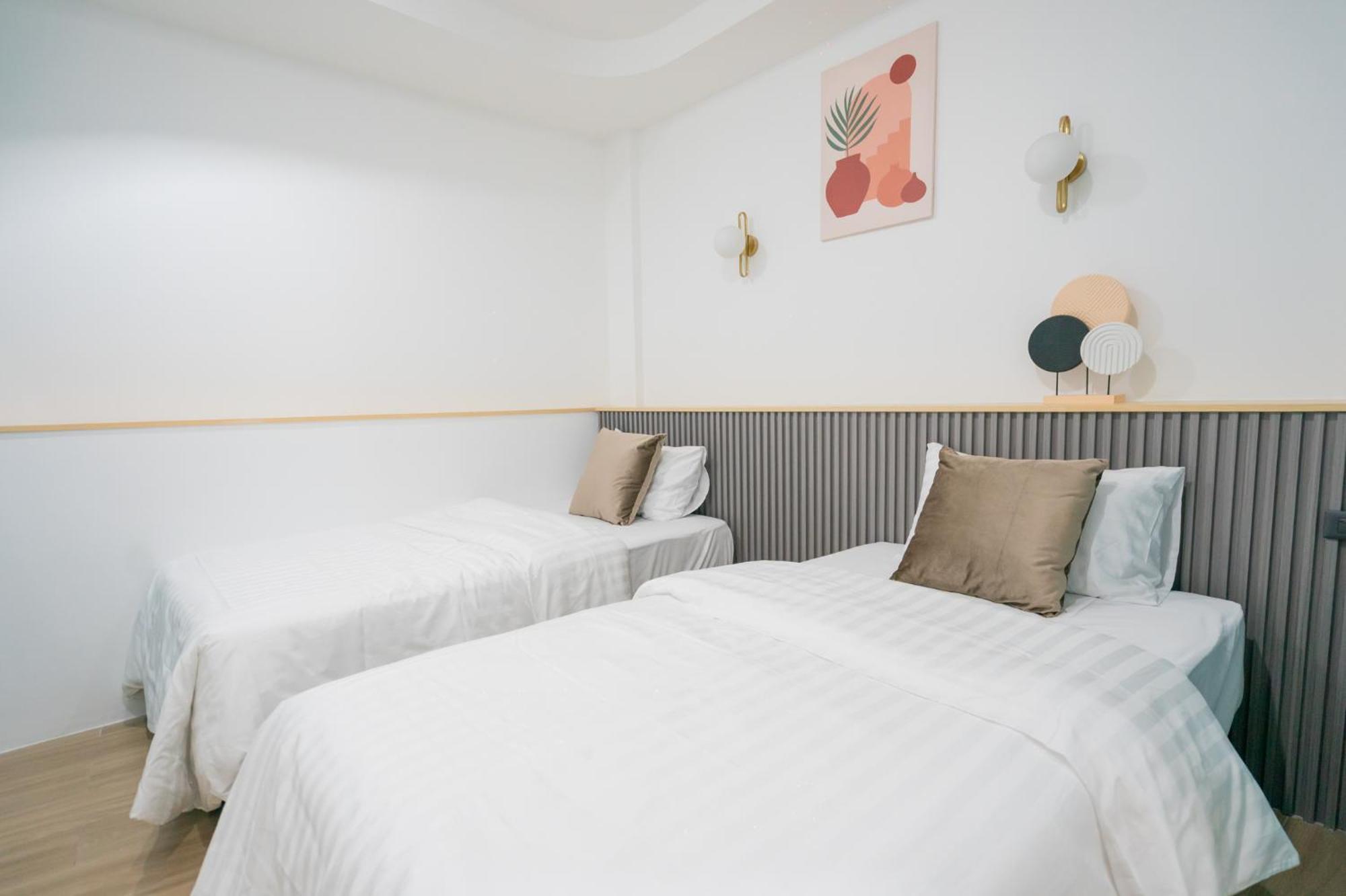 Phunaya Oldtown Hotel Phuket